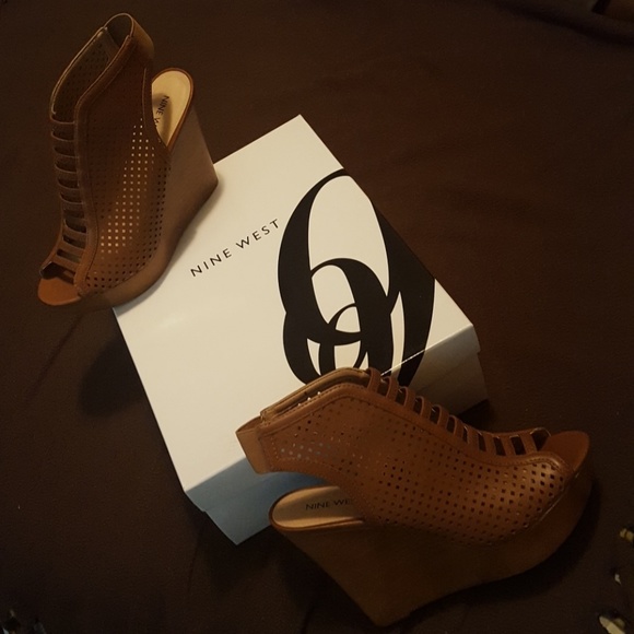 Nine West Wedges - Picture 1 of 4